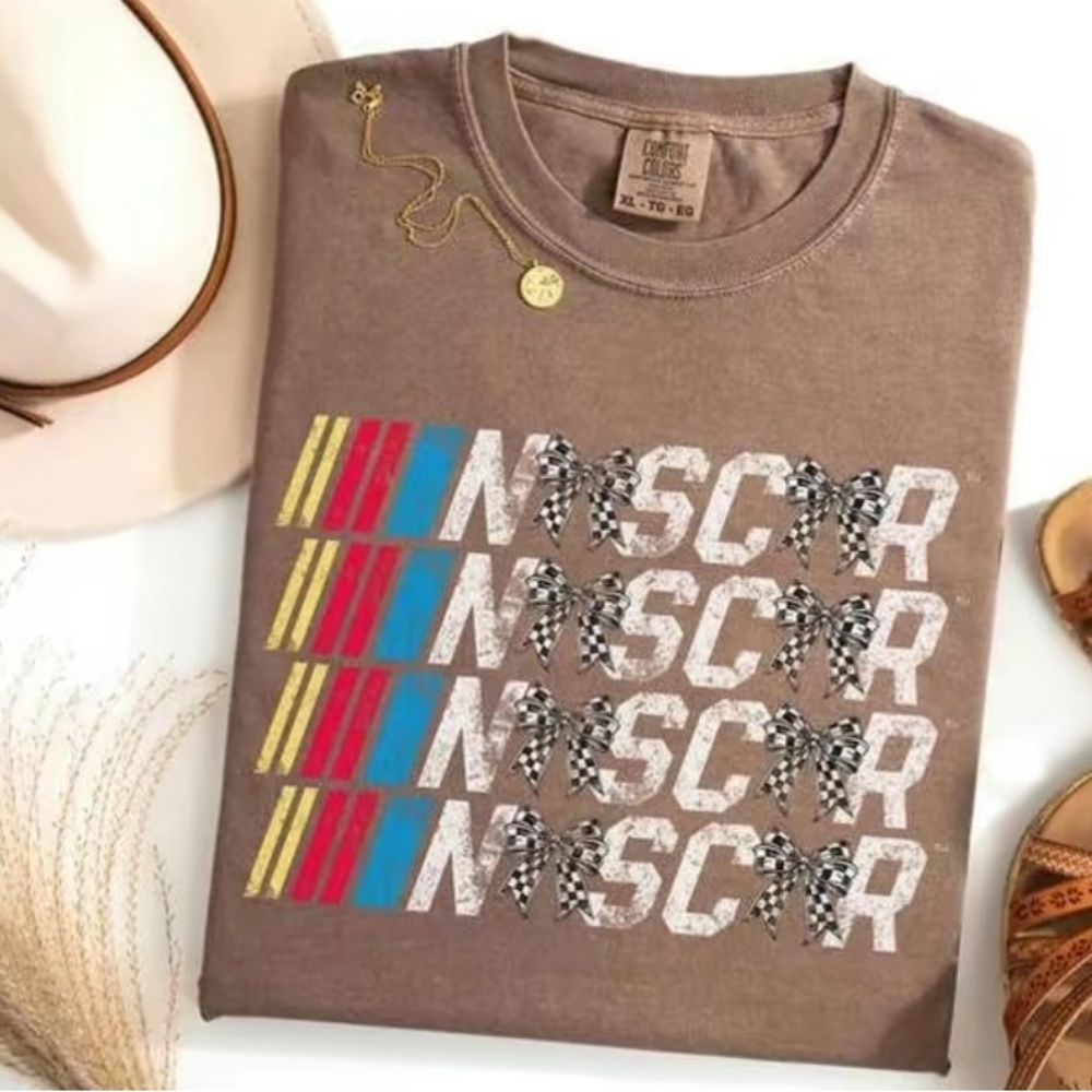 Comfort colors vintage nascar Graphic Tee